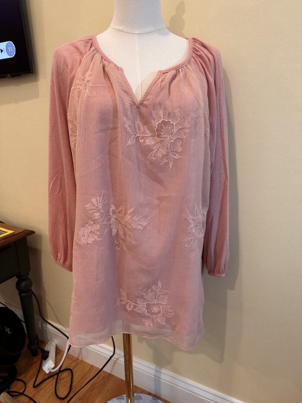 Chicos pink blouse with embroidered detailing, Chicos Size 2 - runs like a large